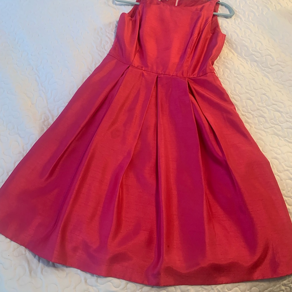 Evan-Picone midi dress in pink taffeta fabric.
